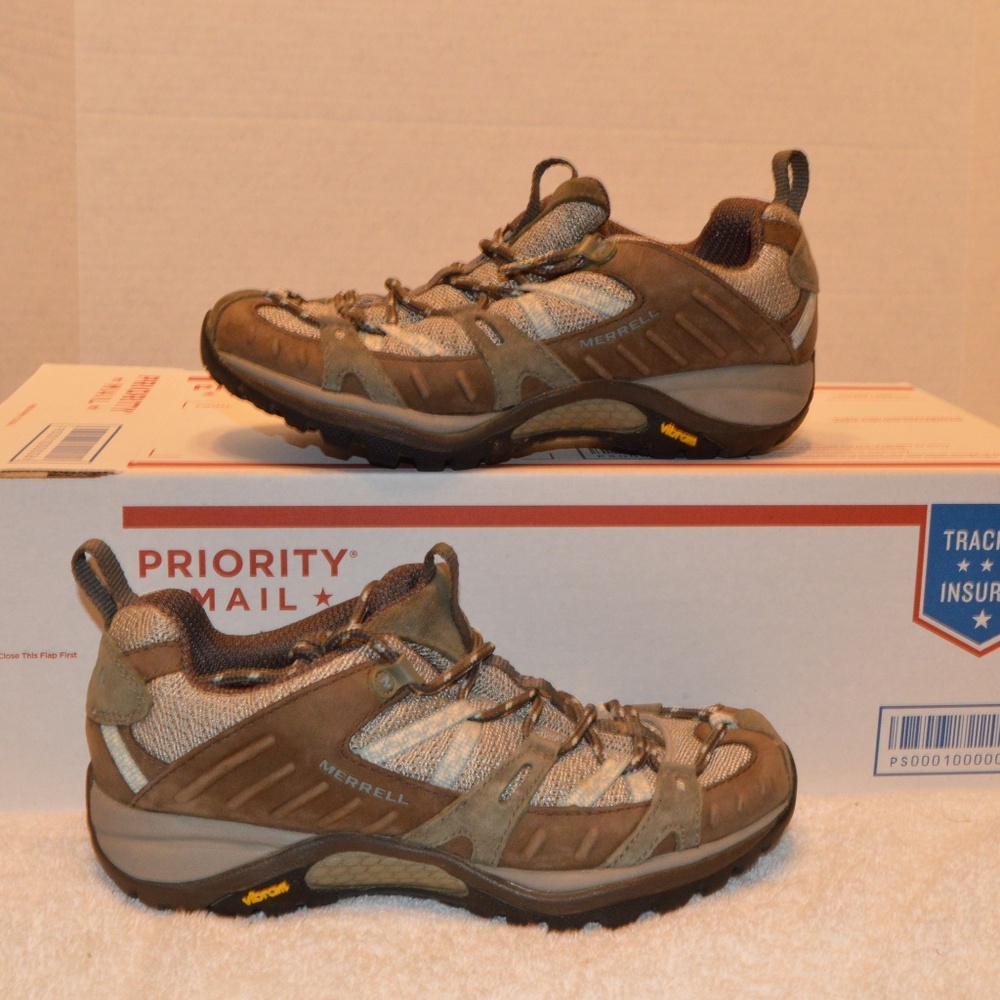 Merrill Siren Sport casual hiking shoes women sz 6